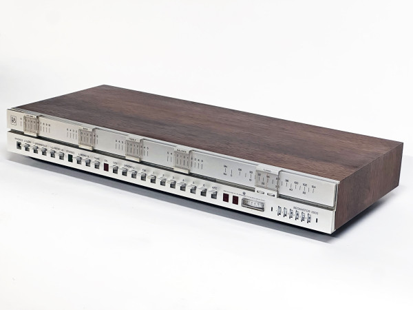B&O Beomaster 3000