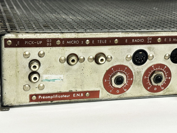 A CHARLIN Pré Amplificateur Transistors Hifi Vintage réparation
