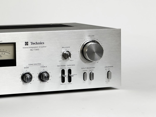 TECHNICS SU-7300