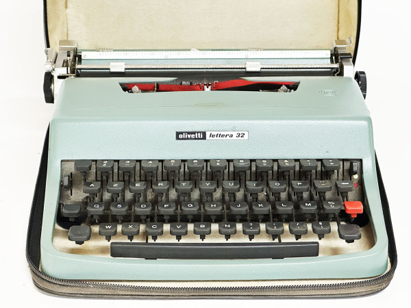 OLIVETTI Lettera 32 Hifivintage
