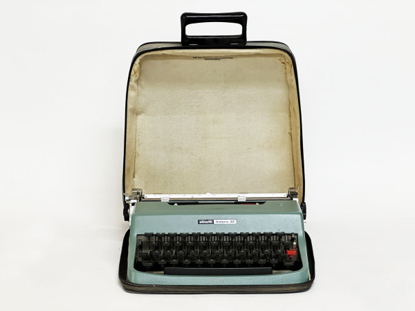OLIVETTI Lettera 32 Hifivintage
