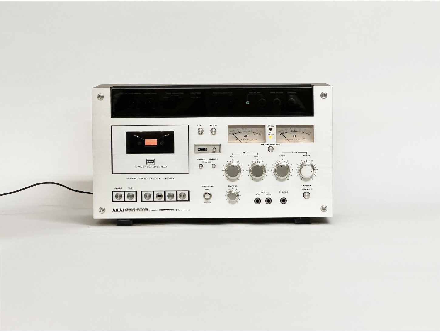 AKAI GXC-570D