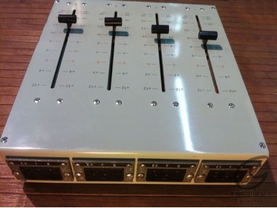 Schlumberger Fader 4 voies