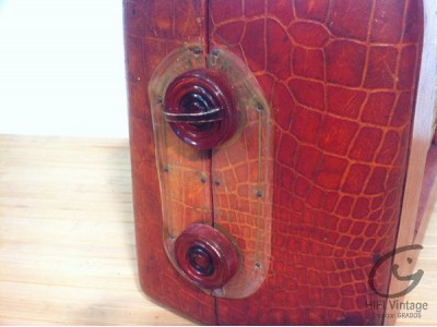 TechniFrance Radio TR-83