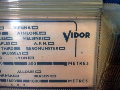 Vidor radio CN-421 portable hifi vintage réparations