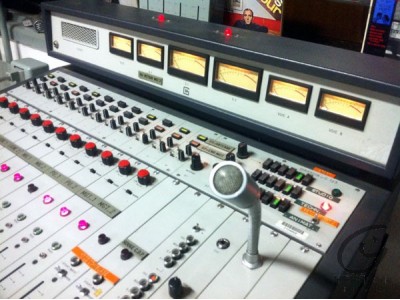 Girardin C-123 console 12 voies de mixage Hifi vintage réparations